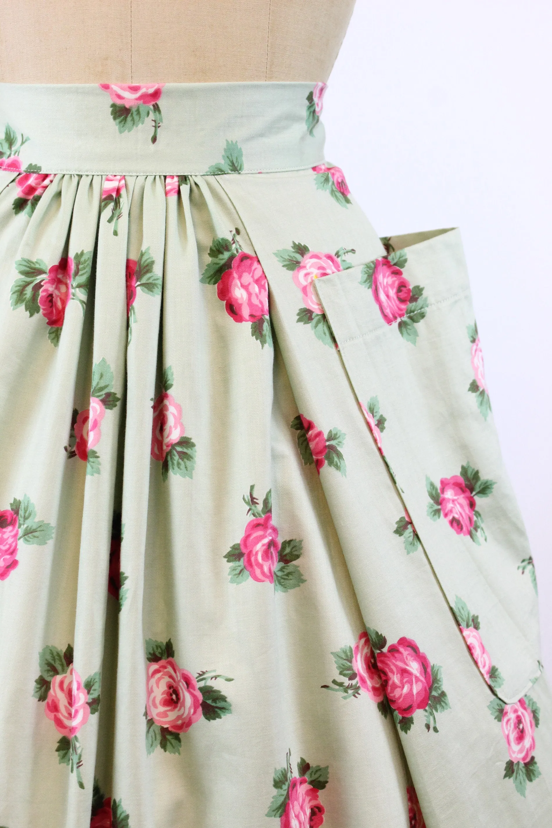 1950s rose print skirt full skirt pockets xs | new spring