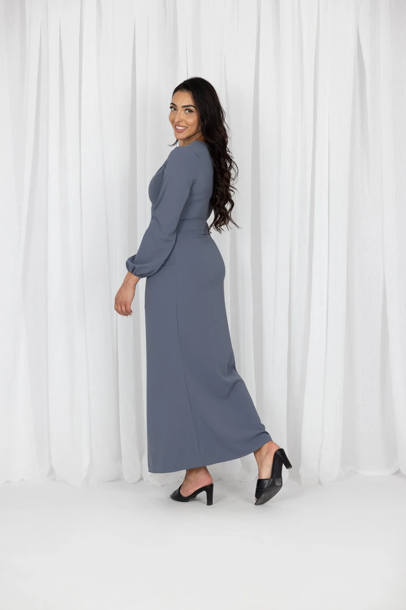 Abbi Slim Line Abaya