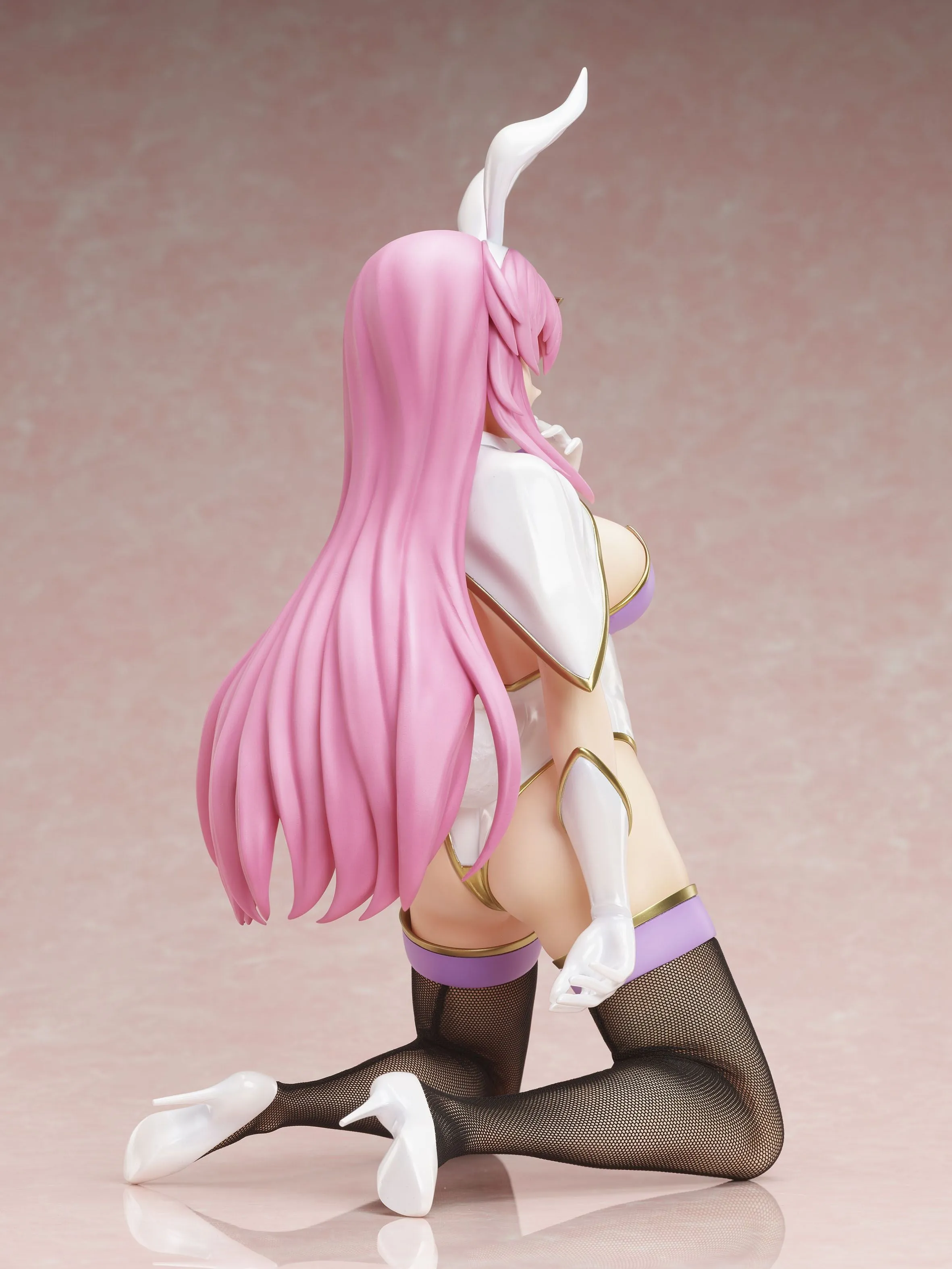 B-style: Mobile Suit Gundam SEED DESTINY - Meer Campbell Bunny Ver.