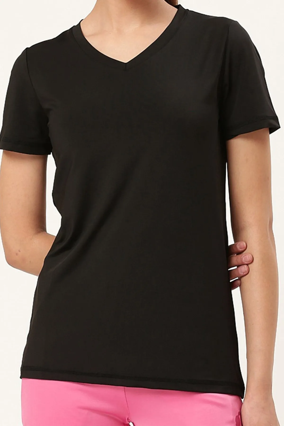 Black 'V' Neck Basic T-Shirt - S22 - WT00056