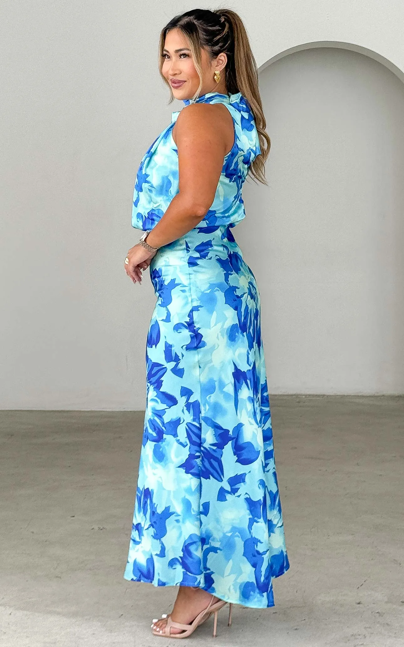 Cobero Maxi Dress - Blue Floral