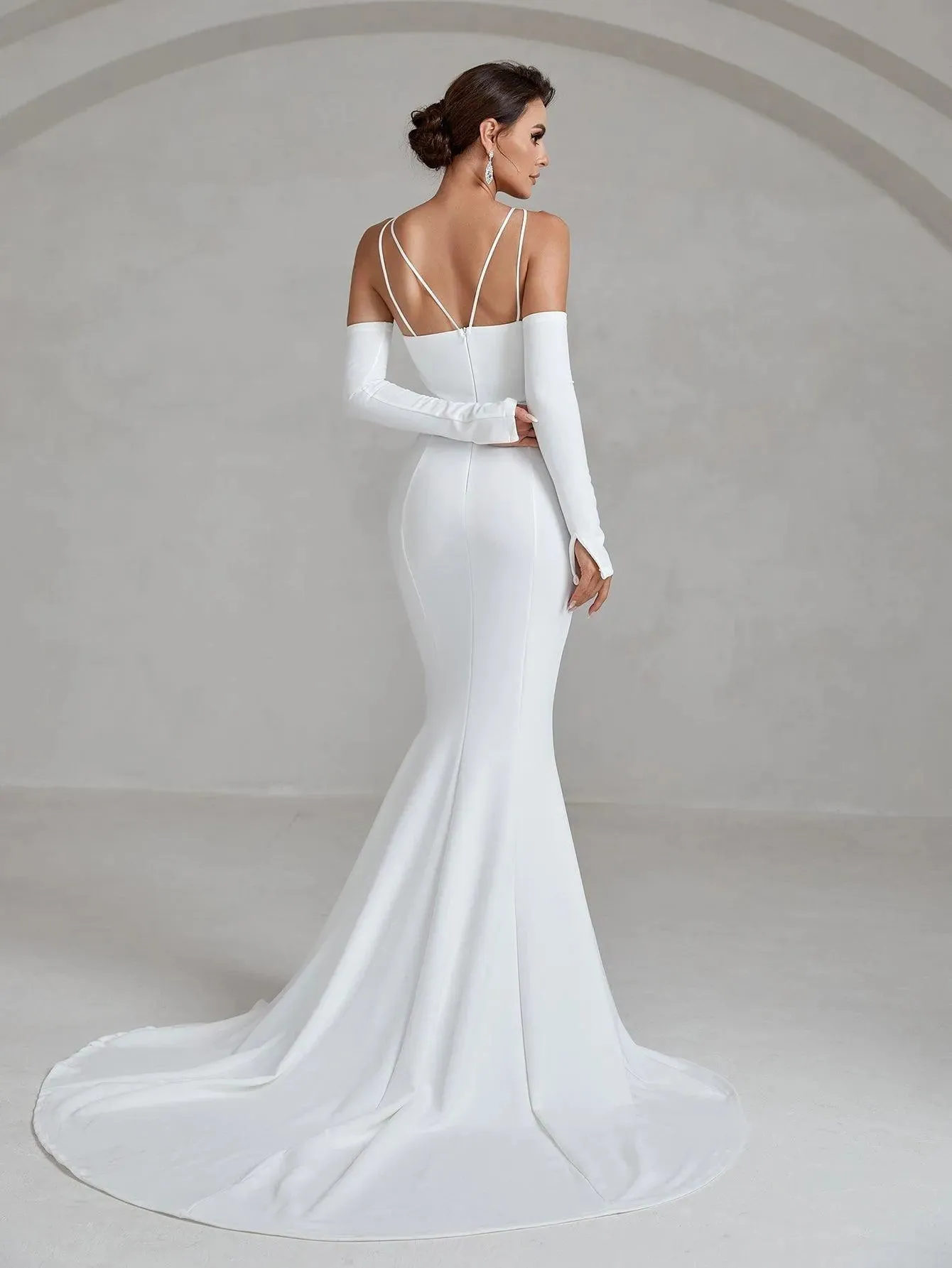 Crisscross Halter Neck Mermaid Hem Wedding Dress