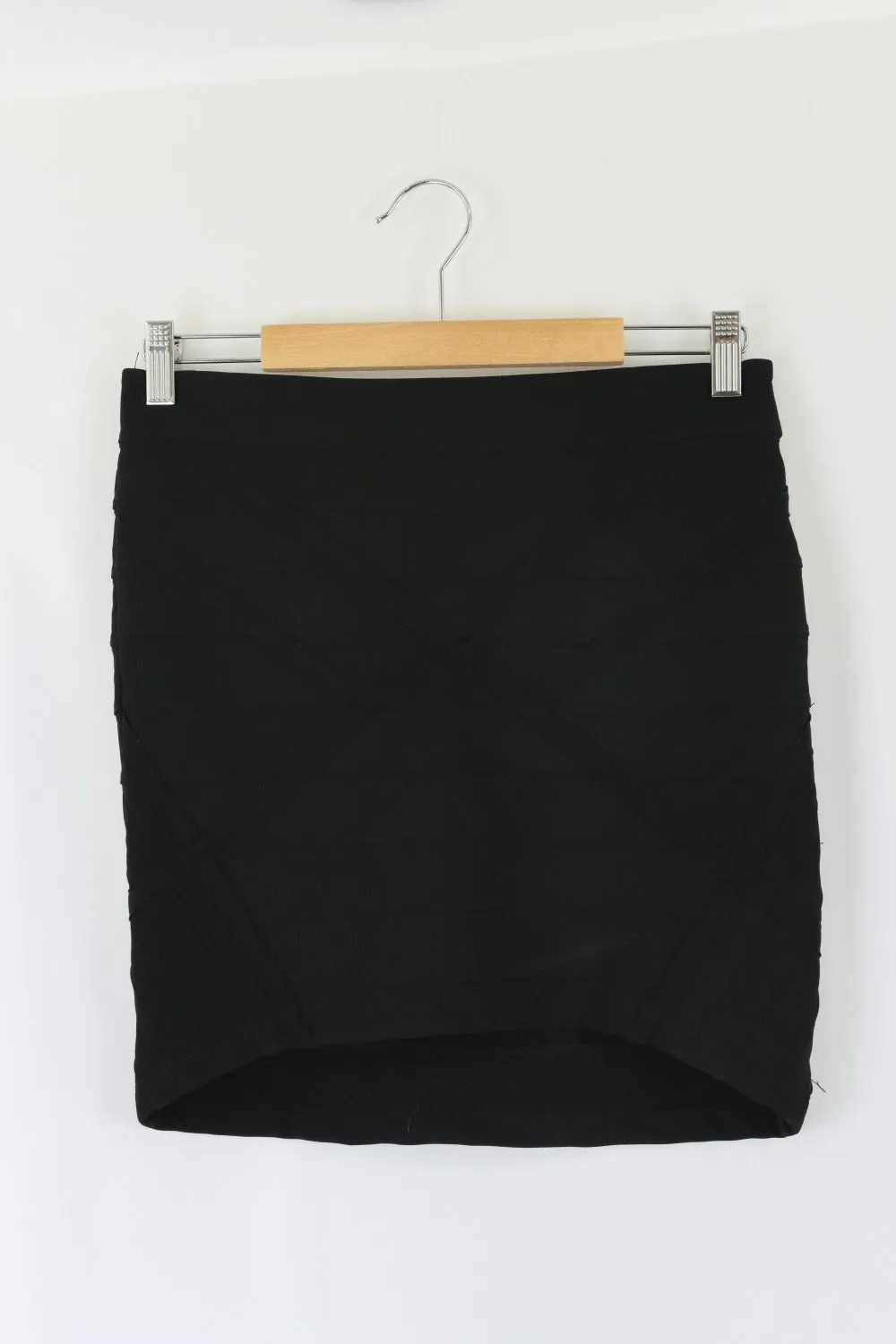 Dotti Size 10 Black Skirt