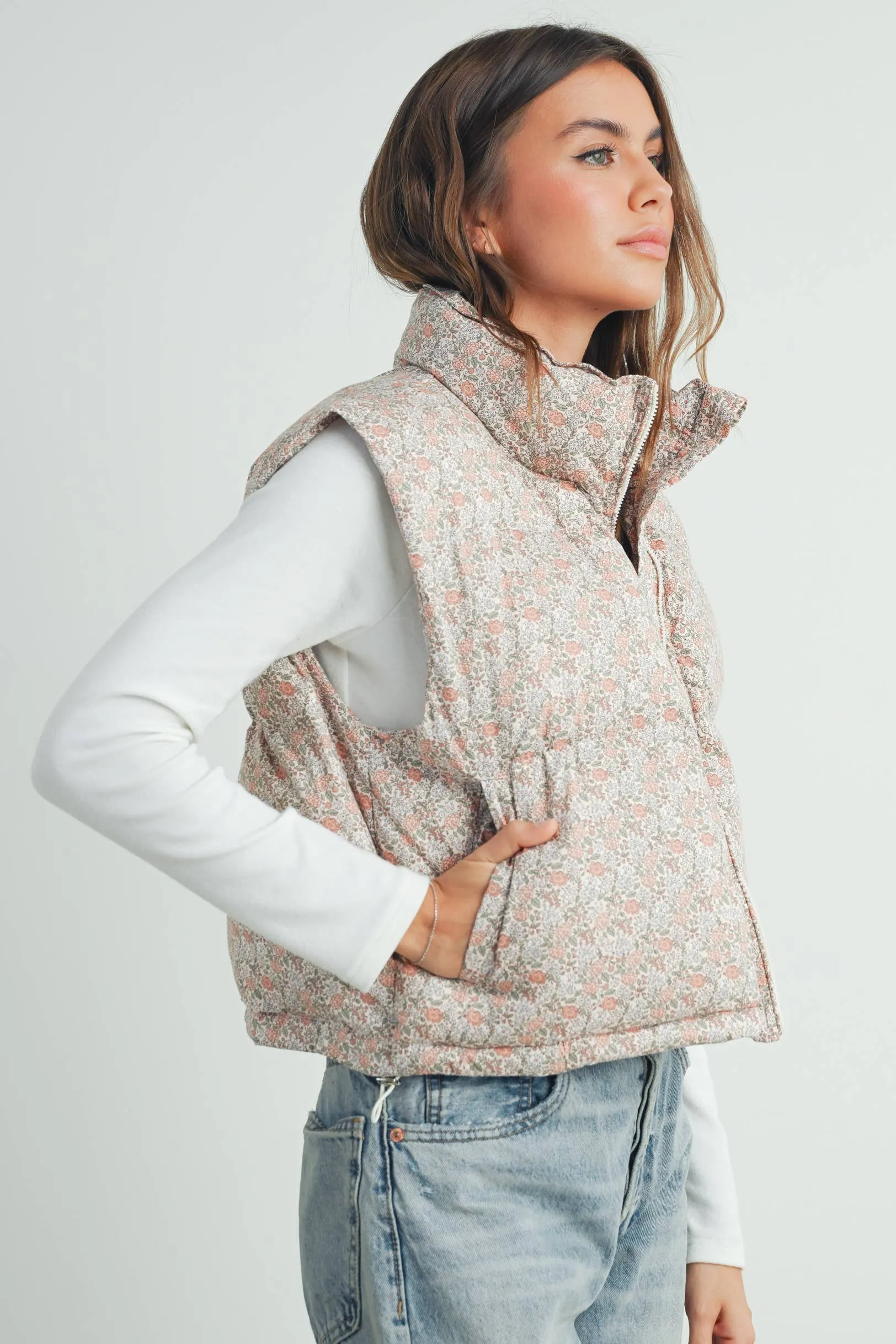 FLORAL THICK PUFFER VEST