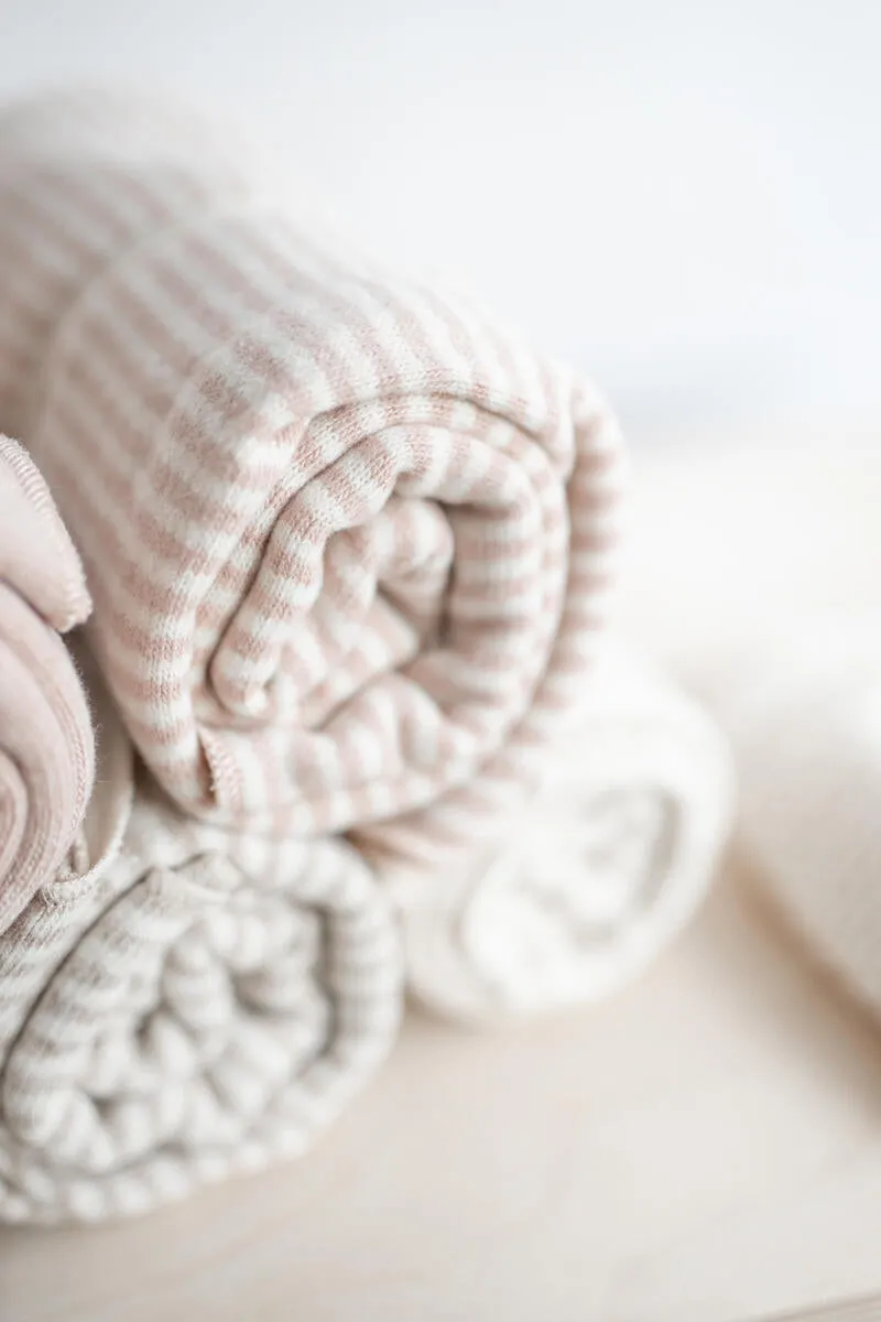 Jeanine Blanket in Perla