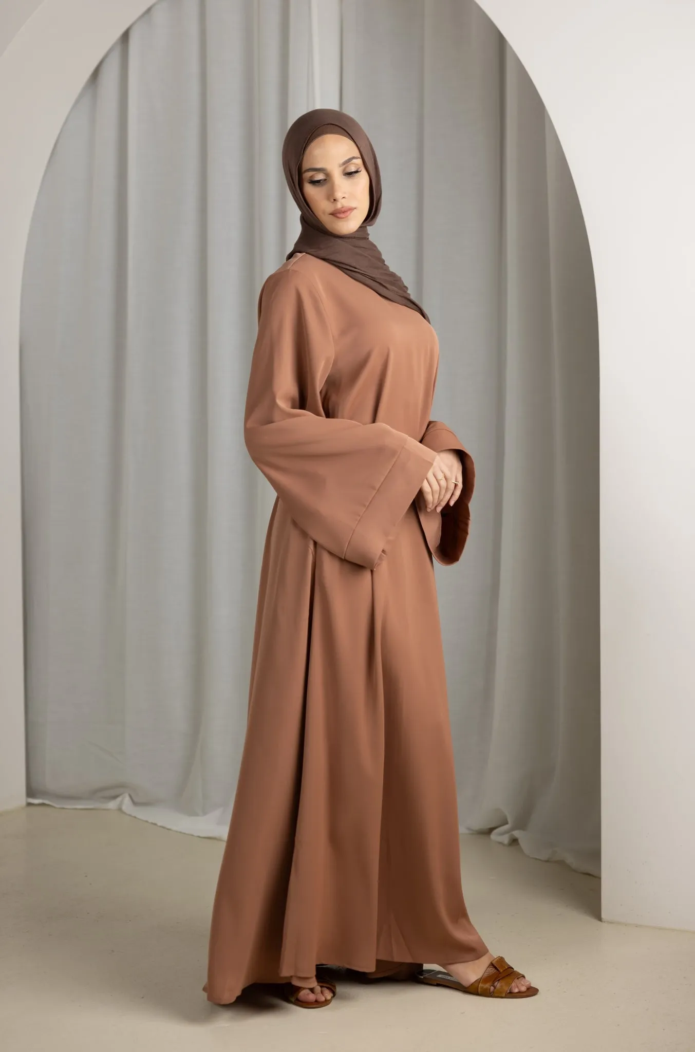 Open Sleeve Abaya - Shades of Brown