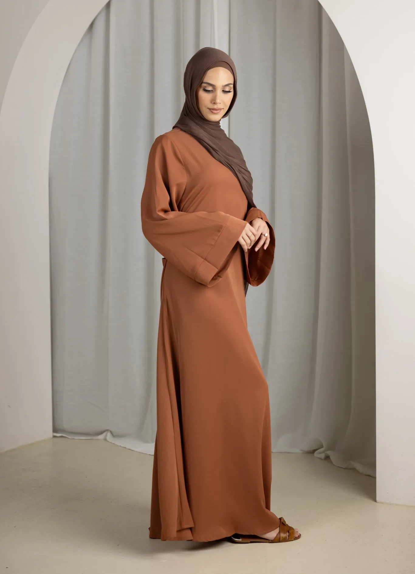 Open Sleeve Abaya - Shades of Brown