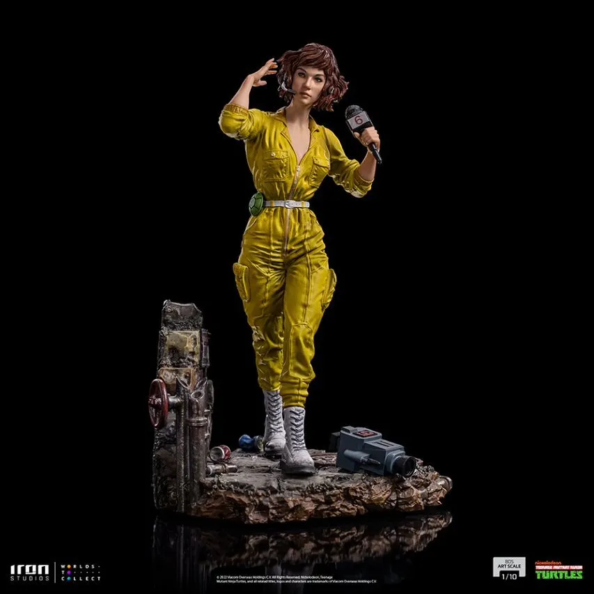 PRE-ORDER: Iron Studios Teenage Mutant Ninja Turtles April O’Neal 1/10 Art Scale Statue