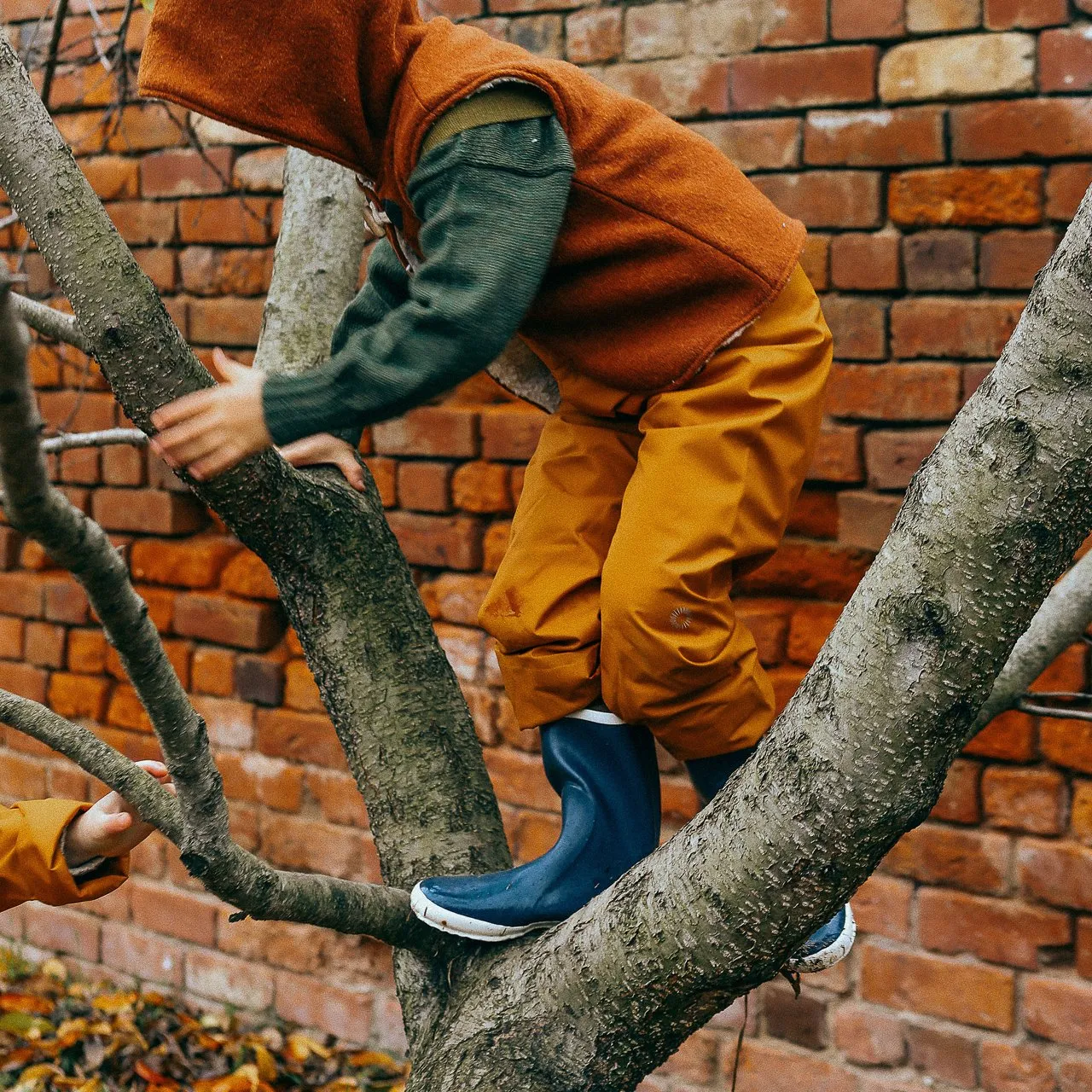 Rain Pants for Kids 100% recycled PET - Red Oak (8-10y) *Last pair!