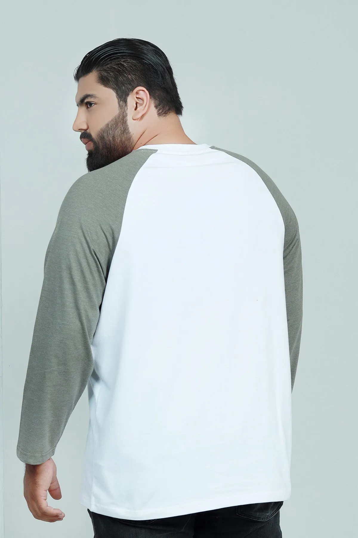 White Raglan T-Shirt (Plus Size) - W21 - MT0130P